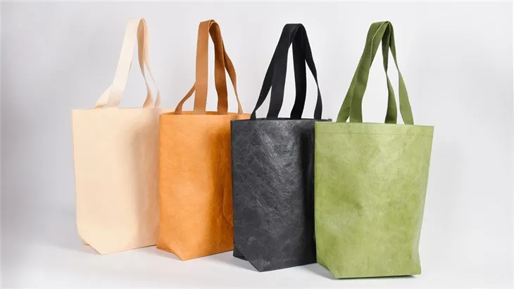 Tyvek kantolaukku kahvalla